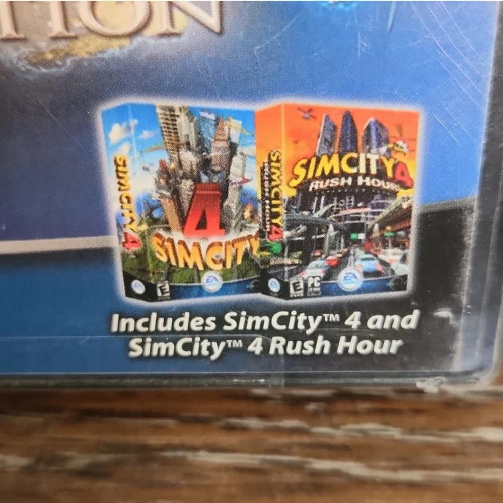 NWT Sim City 4 Deluxe Edition PC CD-ROM computer game